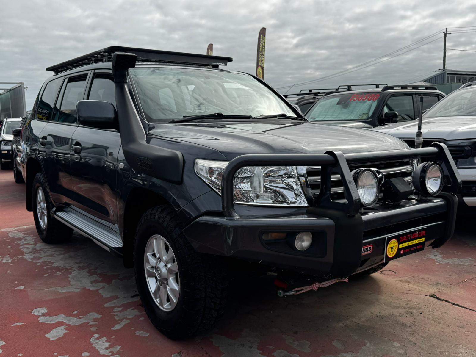 Toyota Land Cruiser GXL DVJ200R